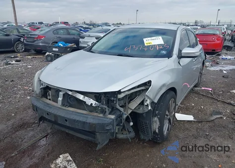 2017 Nissan Altima 2.5/2.5 S/2.5 Sl/2.5 Sr/2.5 Sv из США, поврежденный, VIN 1N4AL3AP6HC141776